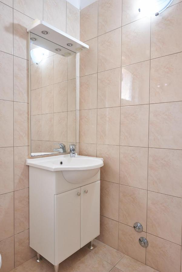 Apartments Lumi Rogoznica  Exterior photo